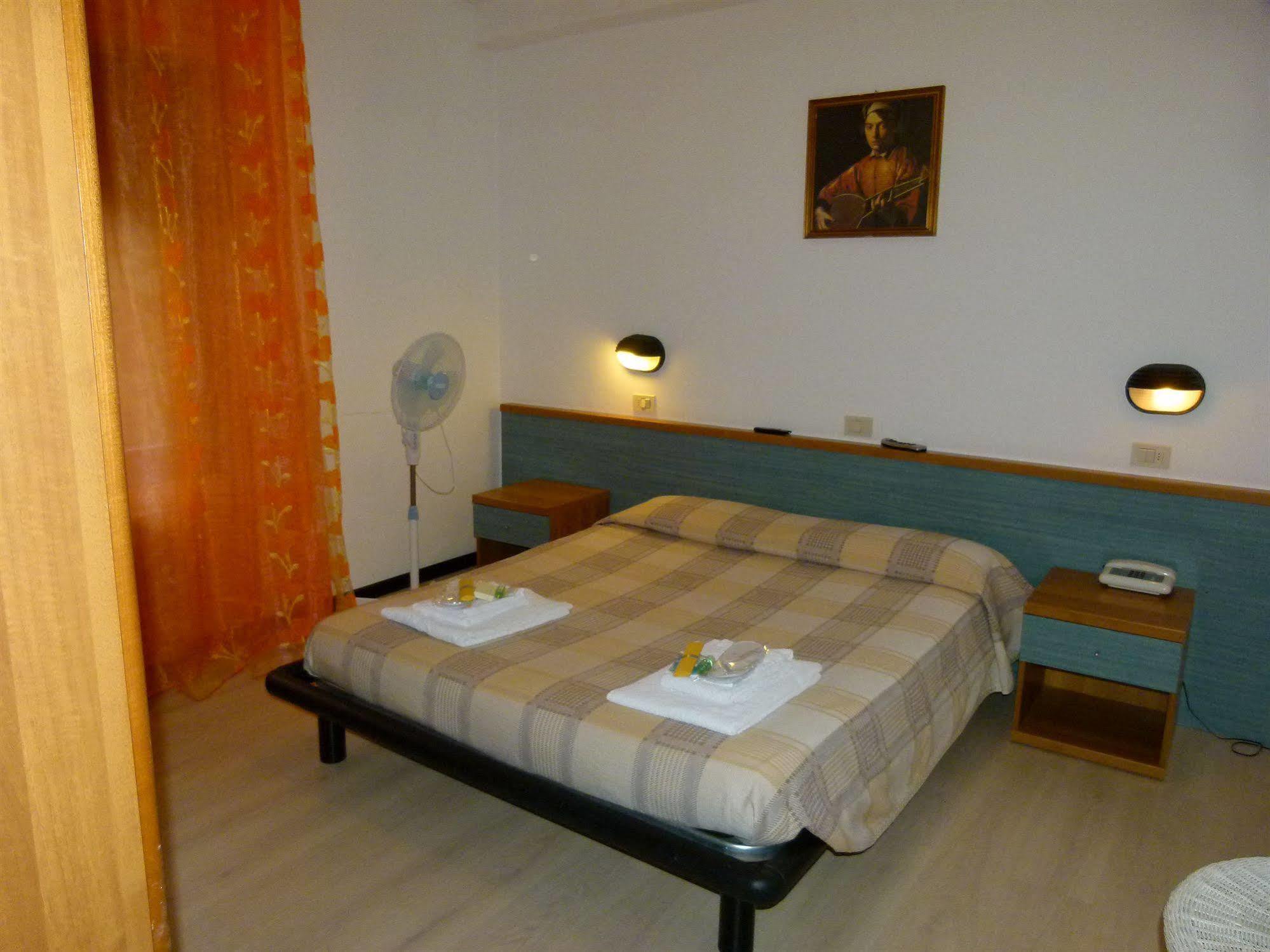Hotel Olivi Salo Exterior photo